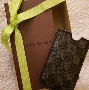 Louis Vuitton Card Holder/Phone Sleeve